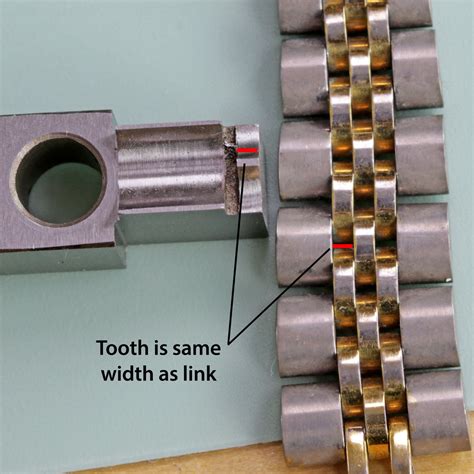 removing links from rolex